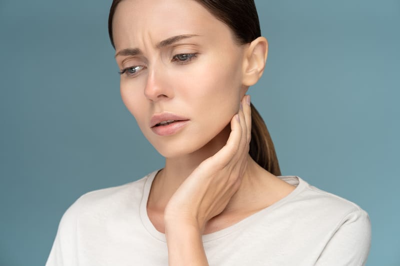 5 Acupressure Points For Swollen Lymph Nodes In The Neck